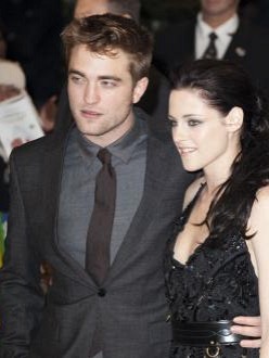 Robert Pattinson  Kristen Stewart News on Robert Pattinson And Kristen Stewart