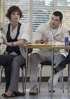 twilight cast members dating Twilight, the movie the cullen family jasper is older than most of the cullen members having fought in the us civil war at the age of 16. twilight cast members dating Twilight, the movie the cullen family jasper is older than most of the cullen members having fought in the us civil war at the age of 16.