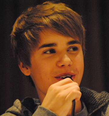 justin bieber dog sam. Justin Bieber in Toronto