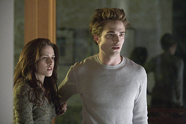 twilight movie stills. Twilight (500X283) middot; Twilight