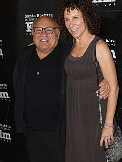 Danny DeVito and Rhea Pearlman
