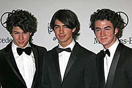 Nick, Joe and Kevin Jonas