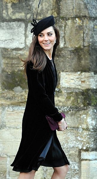 Royal Watch: Kate Middleton is mad for hats! « Celebrity Gossip and ...