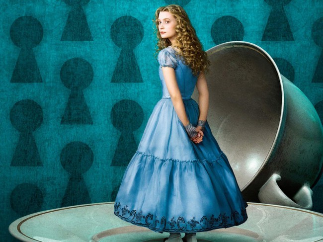 A now grown Alice (Mia Wasikowska) travels back to the whimsical world she first discovered as a child. There she’s greeted by some of the quirky characters she met on her childhood adventure, including The Mad Hatter (Johnny Depp) and The Cheshire Cat (Stephen Fry). Alice’s old friends help her to realize her true destiny: […]