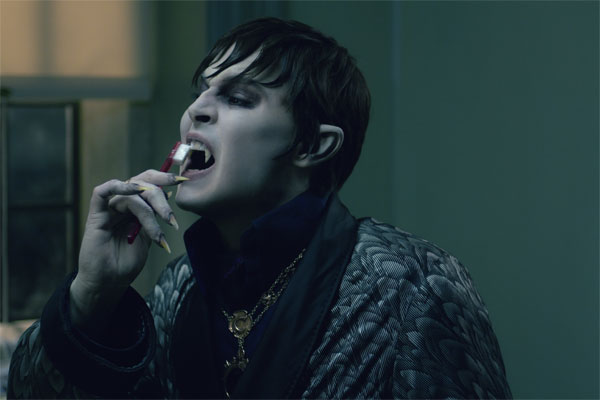 Don’t mess with Johnny Depp, the man has a lot of experience with sharp objects and has no problem cutting your life short (Edward Scissorhands, Sweeney Todd). He portrays Barnabas Collins in Dark Shadows, based on the TV series of the same name.