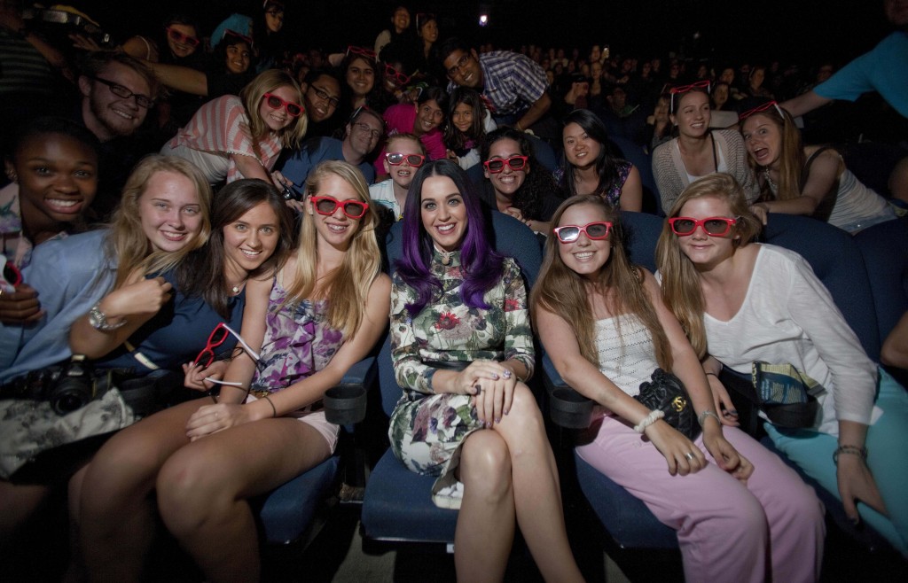 Katy Perry surprises fans at Toronto screening « Celebrity Gossip and