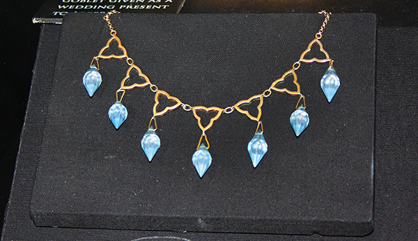 The necklace worn by Sansa Stark containing the poison 