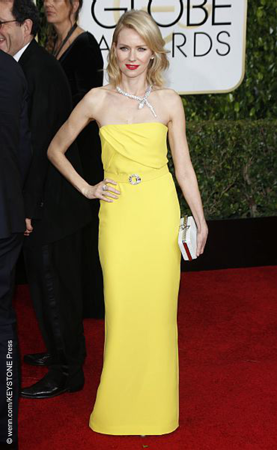 Presenter Naomi Watts was another actress who chose to rock the red carpet by wearing yellow. She wore a simple strapless Gucci gown paired with a statement necklace and bold red lip to tie the classic look together.