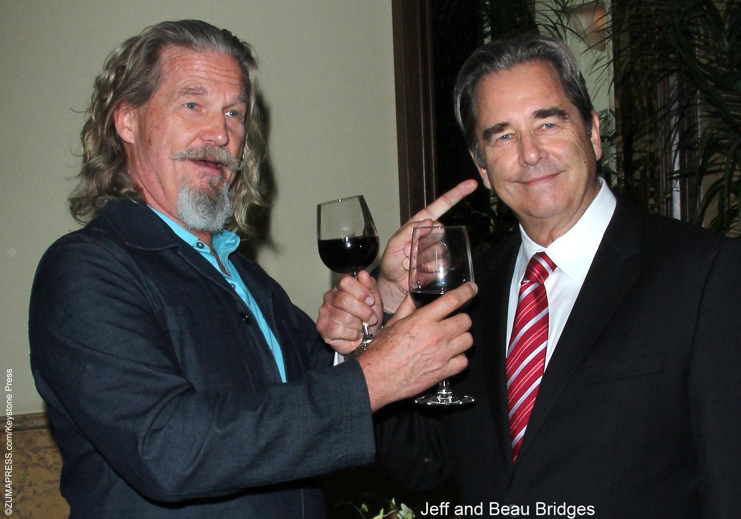 Having been raised in a showbiz family, it’s no surprise that these brothers commenced acting at a very young age. Beau and Jeff Bridges made regular appearances on their father Lloyd Bridge’s 1960’s show, Sea Hunt, though Beau had already started his career at the age of seven in the 1948 MGM film No Minor […]