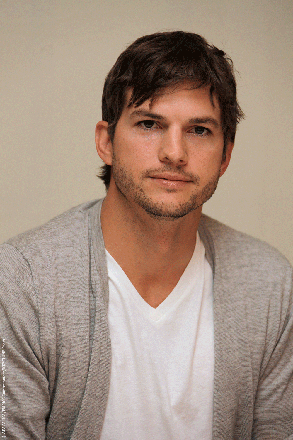 Ashton Kutcher made $750,000 an episode for his role on Two and a Half Men. Ashton replaced Charlie Sheen as the highest paid actor when he joined the series. At one point while on Two and a Half Men, Charlie was rumored to be making $1.25 million per episode. Ashton started filming the show in […]
