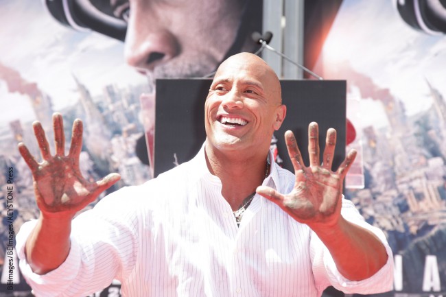 Whether he’s playing football for the Miami Hurricane or the Calgary Stampeders, or using the name The Rock in the professional wrestling ring, or starring in movies such as The Game Plan, The Scorpion King, The Tooth Fairy or San Andreas, we think Dwayne Johnson has a good look and when he smiles, he can […]