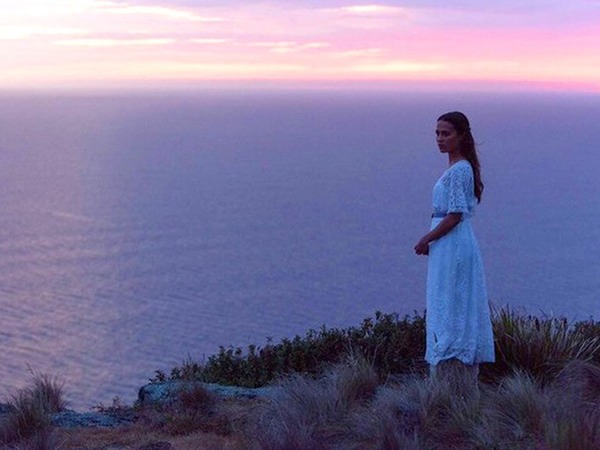 Alicia Vikander in The Light Between Oceans