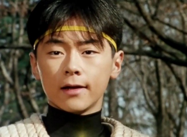In the original Japanese footage (which was used in the American version of the series), the Yellow Ranger was male. This is why the Pink ranger is wearing a skirt, and the Yellow Ranger isn’t.