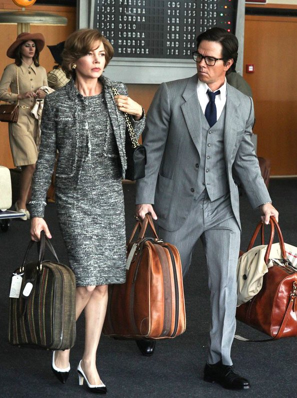 Michelle Williams and Mark Wahlberg in All the Money in the World