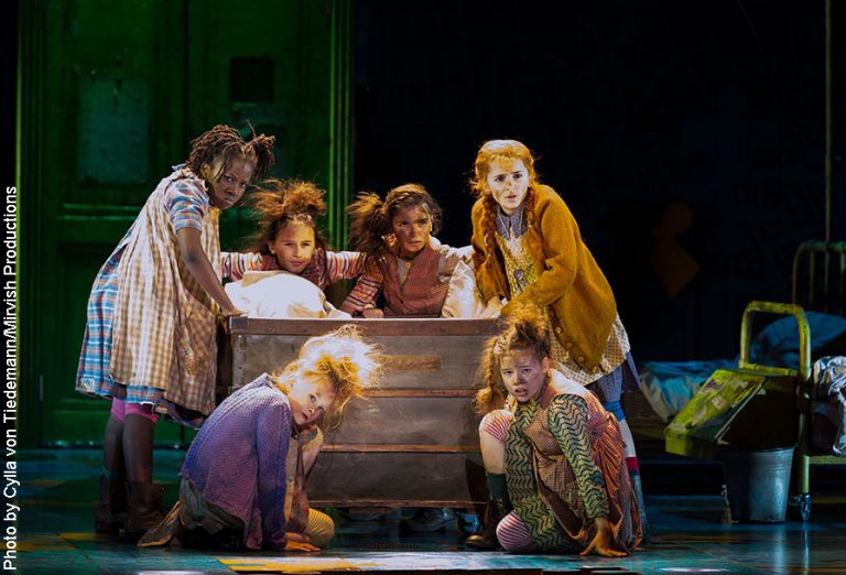 Annie the musical theatre review « Celebrity Gossip and Movie News