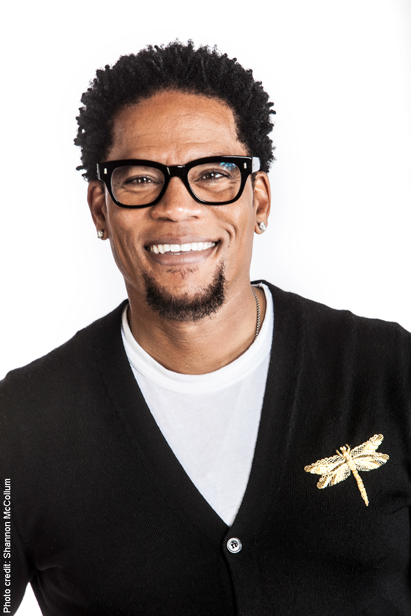 Comedian D.L. Hughley on his new book, How Not to Get Shot « Celebrity - How Tall Is D.L. Hughley? Comedian’s Height Profile