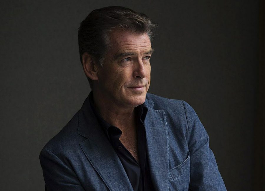 pierce brosnan fire eating celebrity gossip movie news pierce brosnan fire eating celebrity gossip movie news