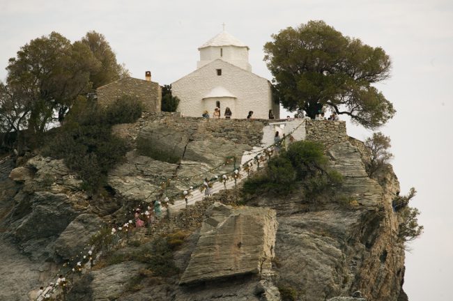 Here’s a scene from the original film. This was the very same church where Sophie’s (Amanda Seyfried) wedding scenes were filmed. The exterior of this church can also be seen in Mamma Mia! Here We Go Again during Sophie’s baby’s baptism.