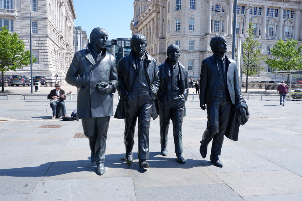 Beatles Statues on Albert Dock « Celebrity Gossip and