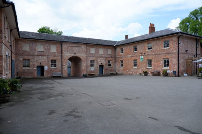 The courtyard is where you’ll find the horse stables, the estate office, the farm office and a gift shop. This is the area that leads to the servants’ entrance, and where you may remember seeing Thomas enjoying cigarette breaks. 