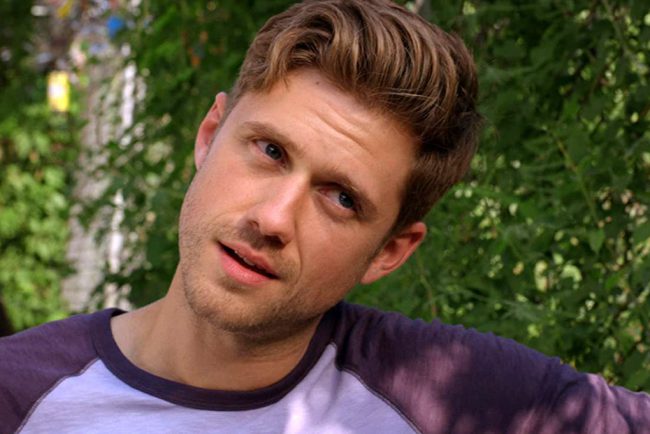 Les Misérables star Aaron Tveit tested positive for the virus in late March while working on a Broadway musical. He was self-isolating at his New York City apartment when he originally thought he was just dealing with a cold or spring allergies. He said it came on very suddenly and experienced lethargy, a cough, runny […]