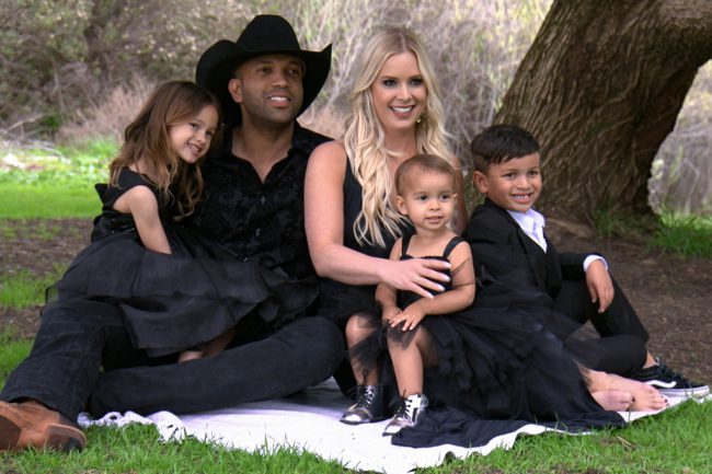 Country singer Coffey Anderson and his hip-hop dancer wife Criscilla raise their children and navigate their opposite country vs. city perspectives of life and parenting in this reality series.