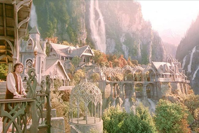 Perhaps the most well-known fantasy setting of this century, the world of Middle-earth, like the Wizarding World of Harry Potter, has only loosely been explored by both The Lord of the Rings and The Hobbit trilogies. However, despite what audiences have explored via the landscapes of New Zealand and the magic of CGI, there is […]