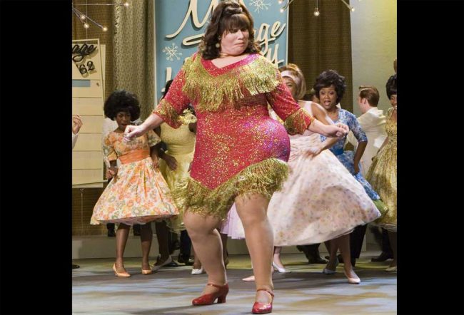 Hairspray John Travolta Transformation - Why Is The Mom In Hairspray A Man