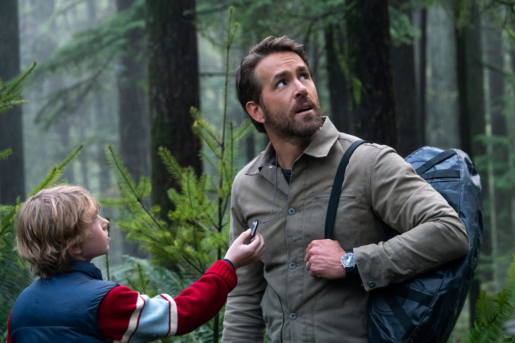 Walker Scobell and Ryan Reynolds in The Adam Project 