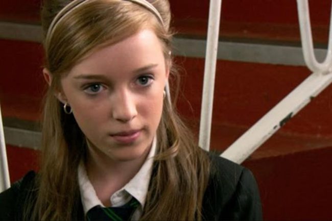 Long before starring on the Netflix series Bridgerton (2020), Phoebe Dynevor’s first role was on Waterloo Road (2009), on which she played Siobhan Mailey.
