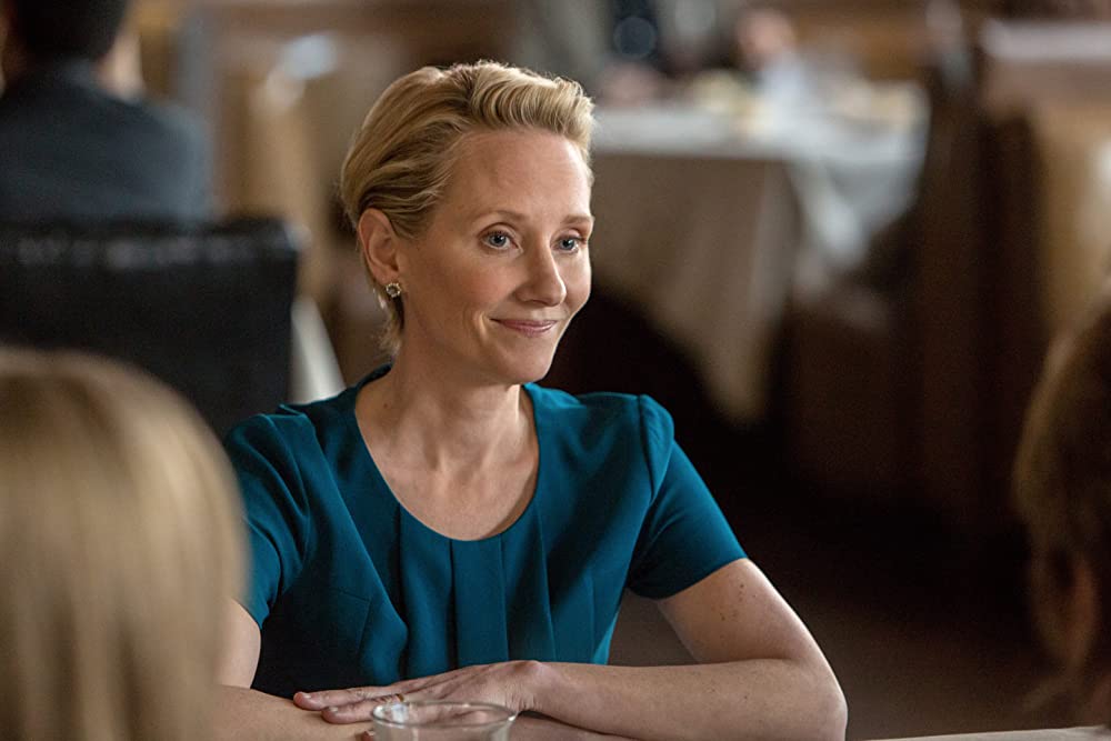 Actress Anne Heche is not expected to survive her injuries following a series of car crashes last Friday.