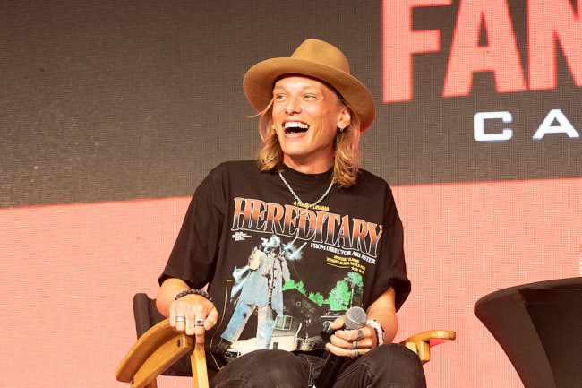Jamie Campbell Bower, known for his roles in The Twilight Saga, Harry Potter and the Deathly Hallows: Part 1, and most recently, in Stranger Things, had his own panel. 