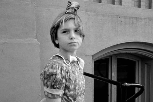Although Shirley Temple was given an honorary Oscar at age six in 1935, Tatum O’Neal made history by being the youngest Oscar winner ever in 1974. The 10-year-old actress wore a black tuxedo to accept the award for Best Actress in a Supporting Role for her work as Depression-era con artist Addie Loggins in Paper […]