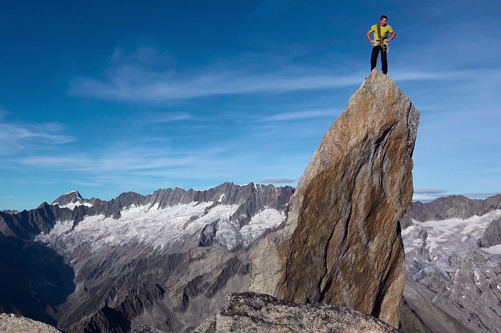 Race to the Summit October 4 « Celebrity Gossip and Movie News