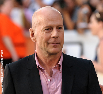 Bruce Willis on the red carpet at Roy Thomson Hall | Toronto ...