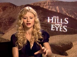 EMILIE DE RAVIN (THE HILLS HAVE EYES) Interview 2006 Movie Interview
